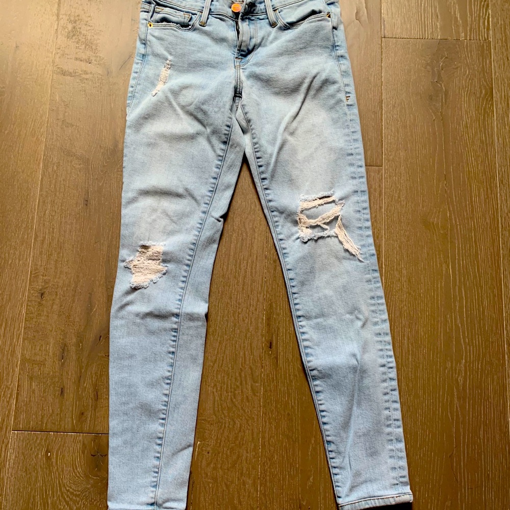 Frame Denim Ripped Jeans “Le Skinny de Jeanne”